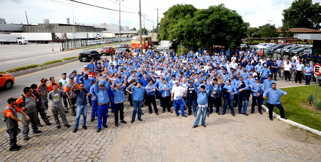 Metalúrgicos da Aethra, Keiper, Styner Bienz e Jtekt autorizam SMC iniciar negociação do acordo salarial